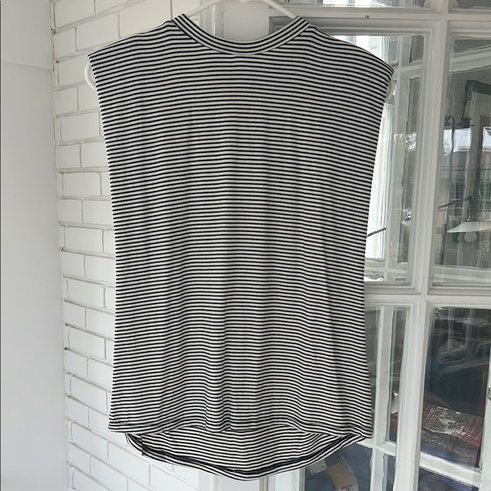 Elan Black and White Boxy Muscle Tee with Mandarin Collar